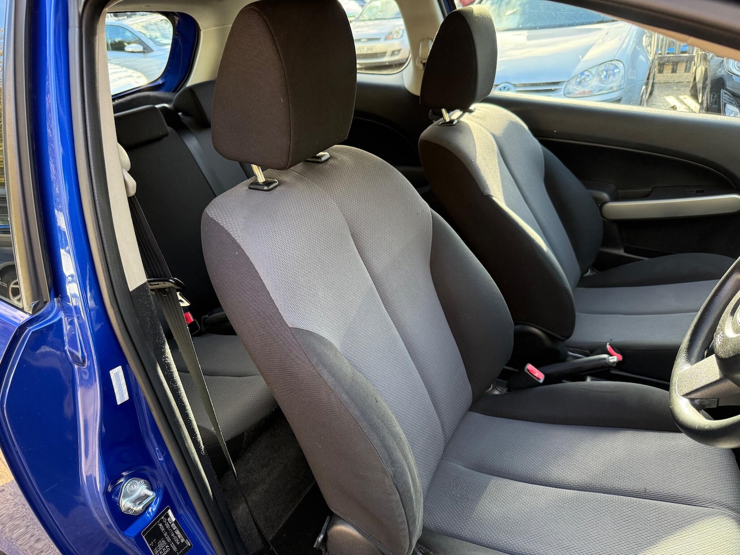 Used Mazda Mazda2 for sale - 76440473: Photo 15