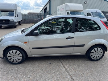 Used Ford Fiesta 2007 for sale - 79034423: Photo