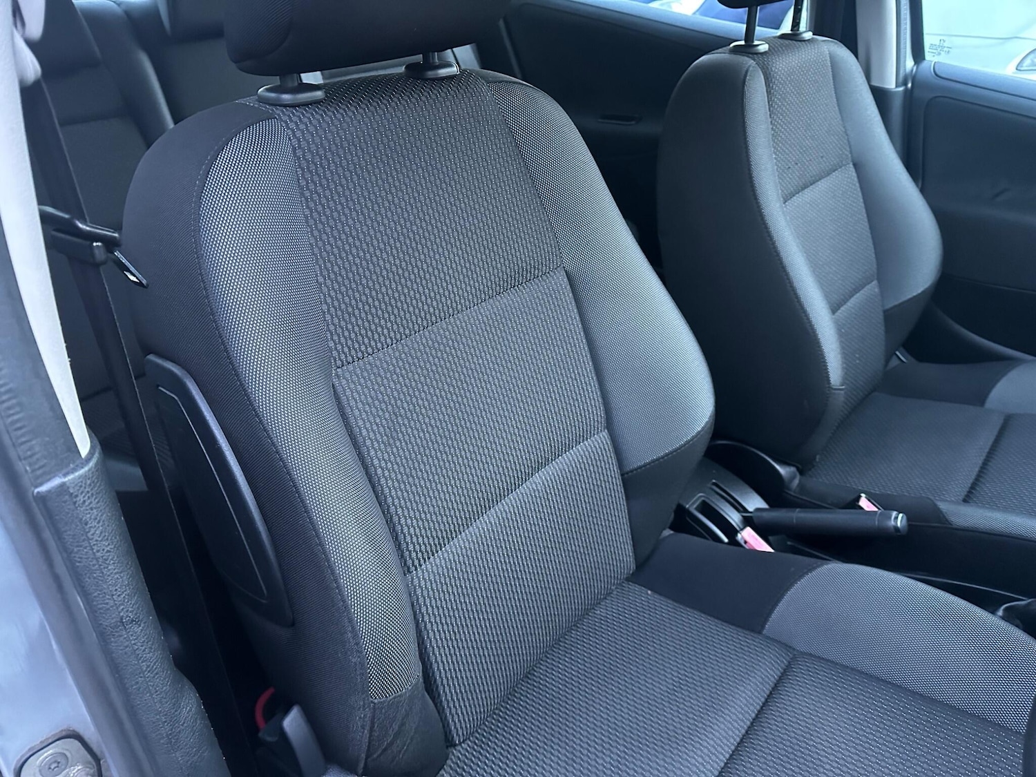 Used Peugeot 207 2009 for sale - 77029030: Photo 15