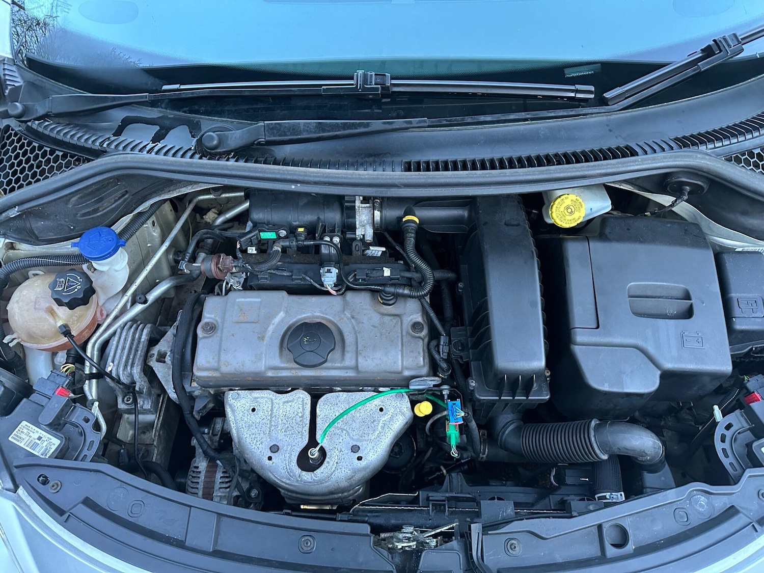 Used Peugeot 207 2009 for sale - 77029030: Photo 24