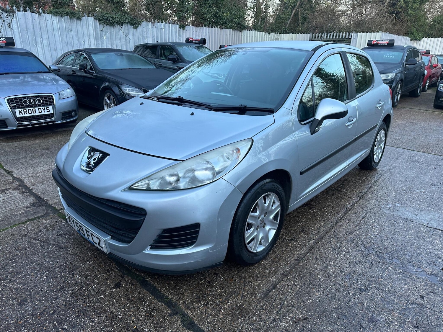 Used Peugeot 207 2009 for sale - 77029030: Photo 3