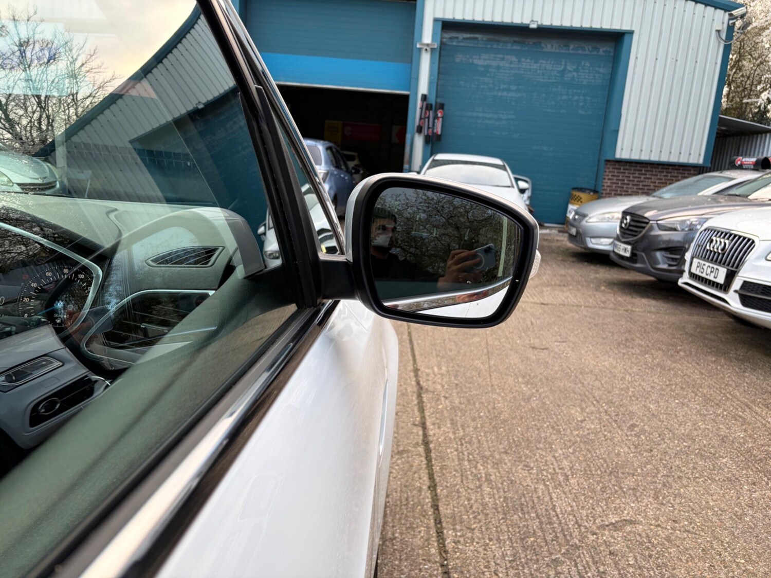 Used Ford S-Max 2017 for sale - 77839843: Photo 20