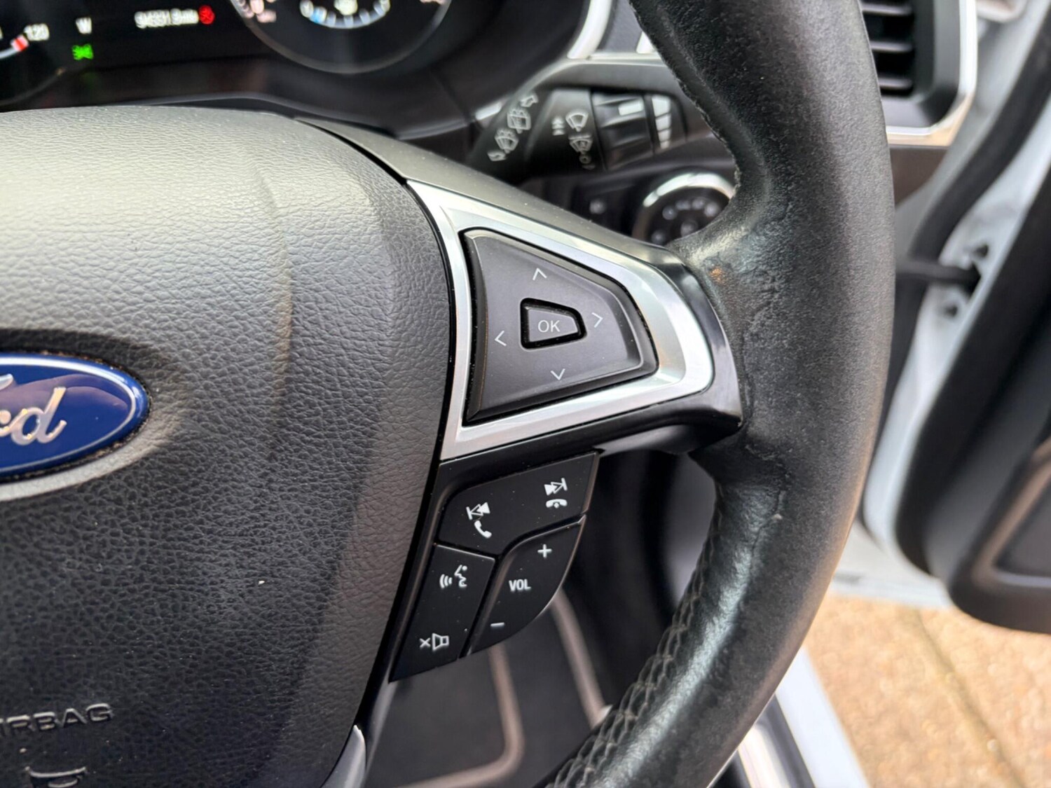 Used Ford S-Max 2017 for sale - 77839843: Photo 25