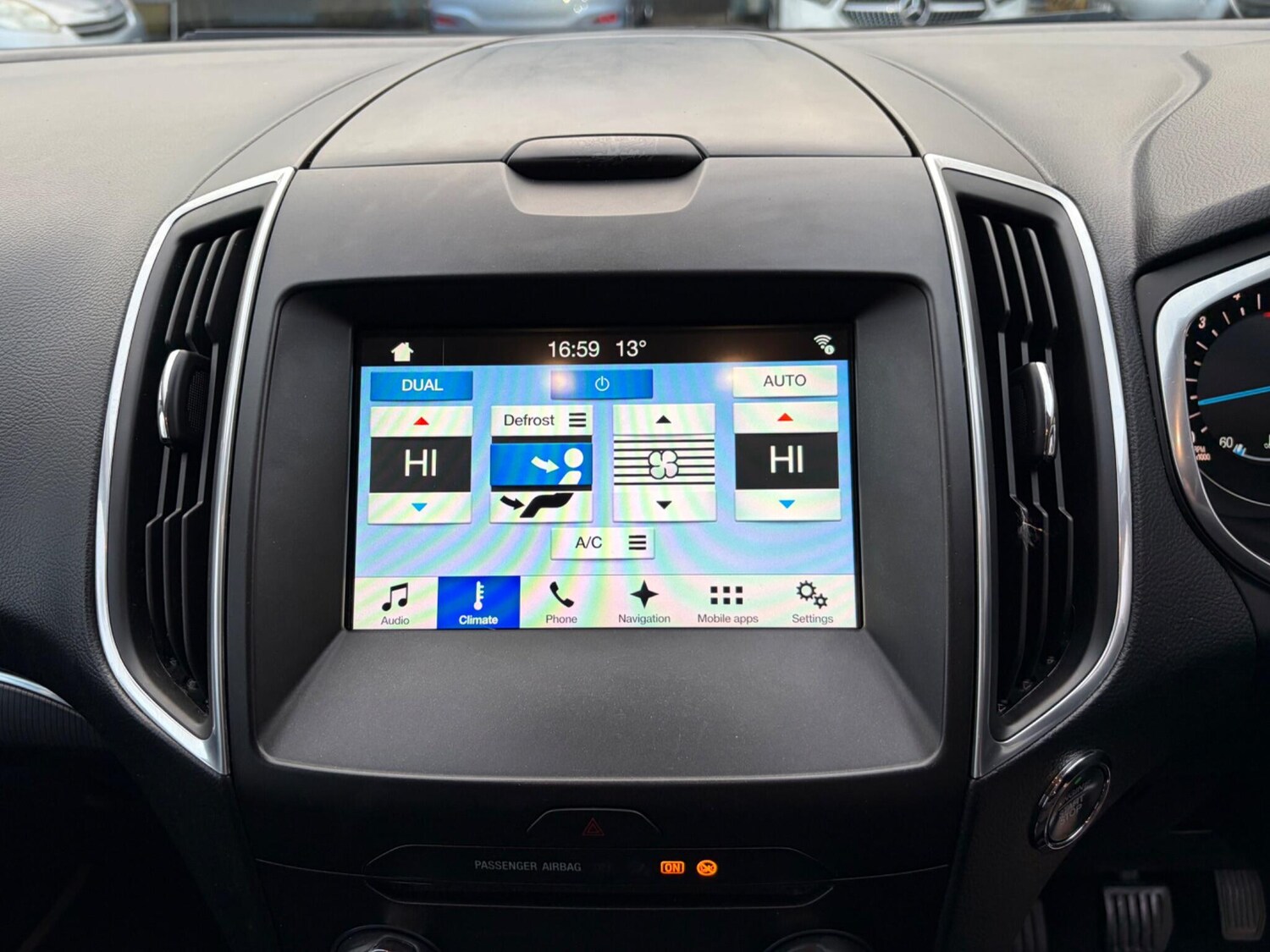 Used Ford S-Max 2017 for sale - 77839843: Photo 29