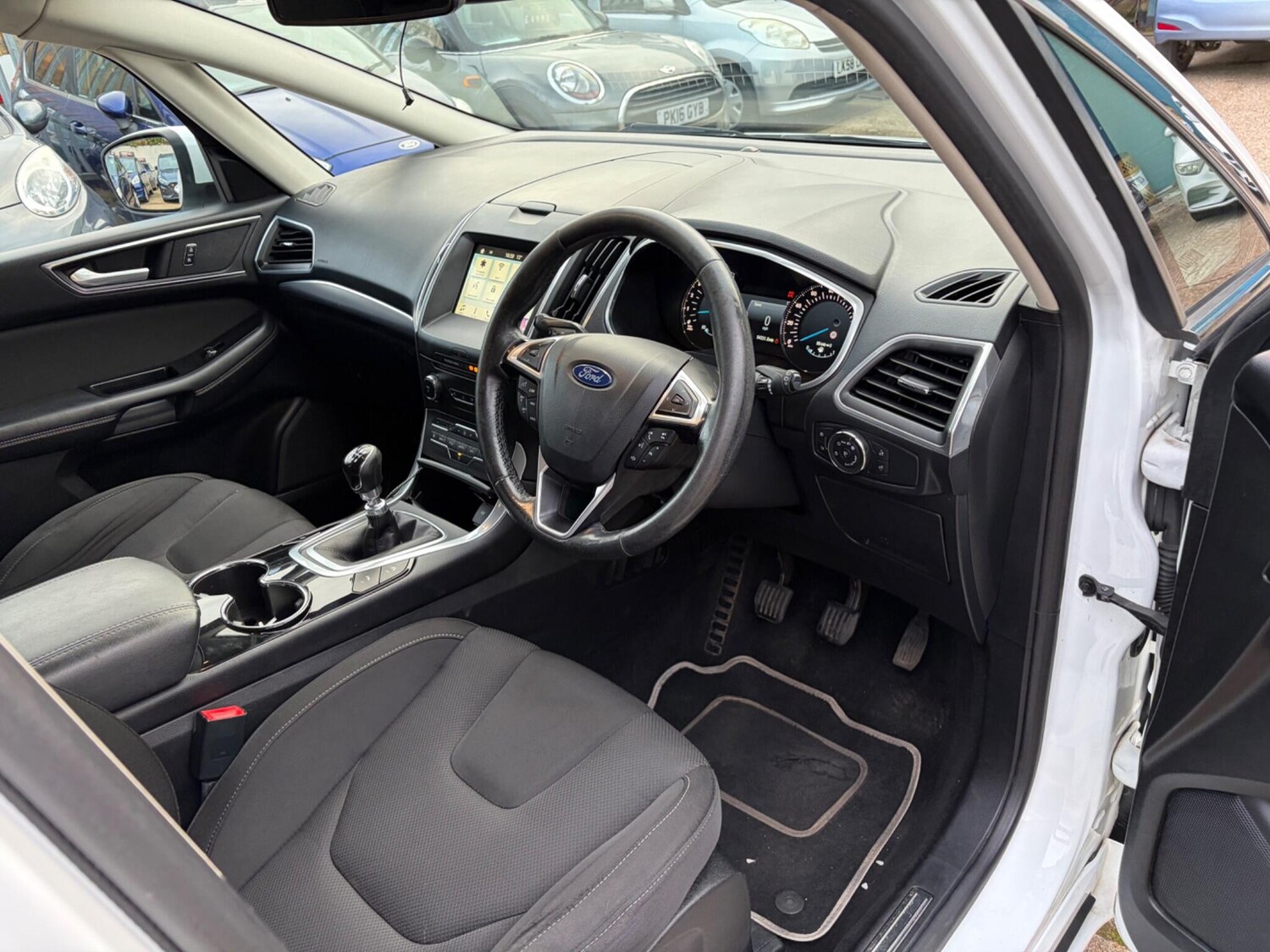 Used Ford S-Max 2017 for sale - 77839843: Photo 34