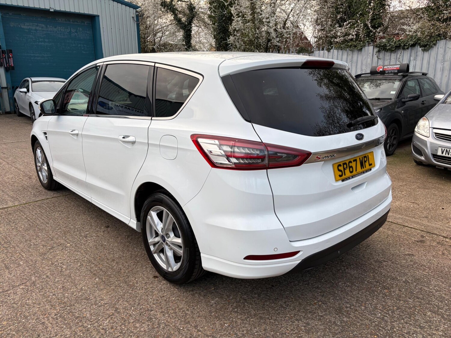 Used Ford S-Max 2017 for sale - 77839843: Photo 7