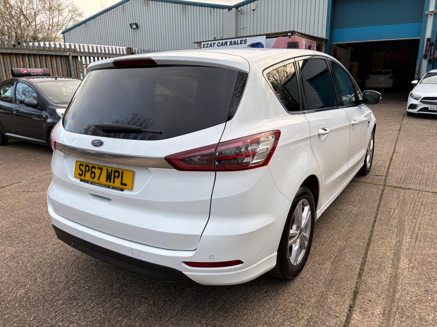 Used Ford S-Max 2017 for sale - 77839843: Photo 9