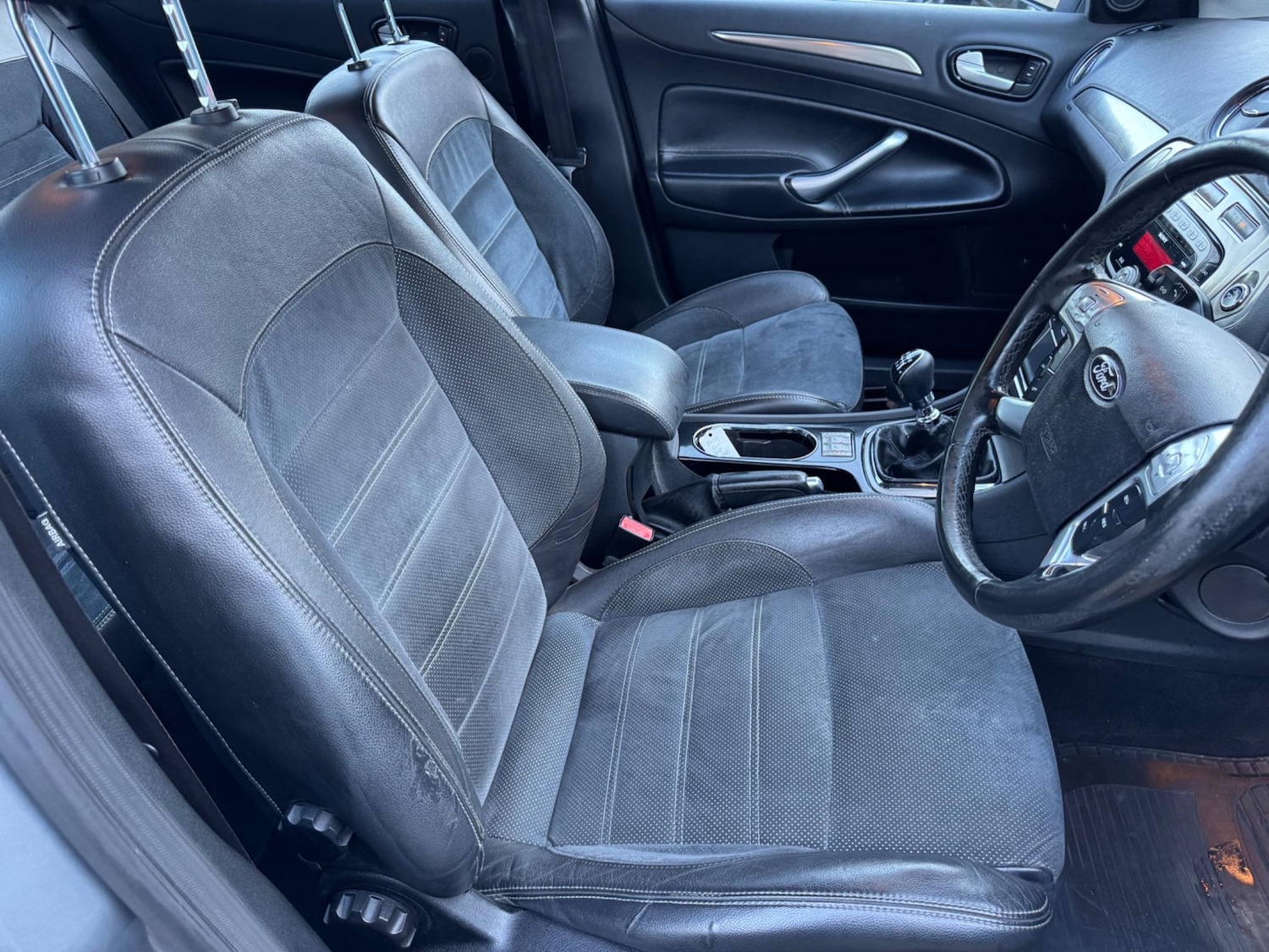 Used Ford Mondeo 2009 for sale - 76989503: Photo 16