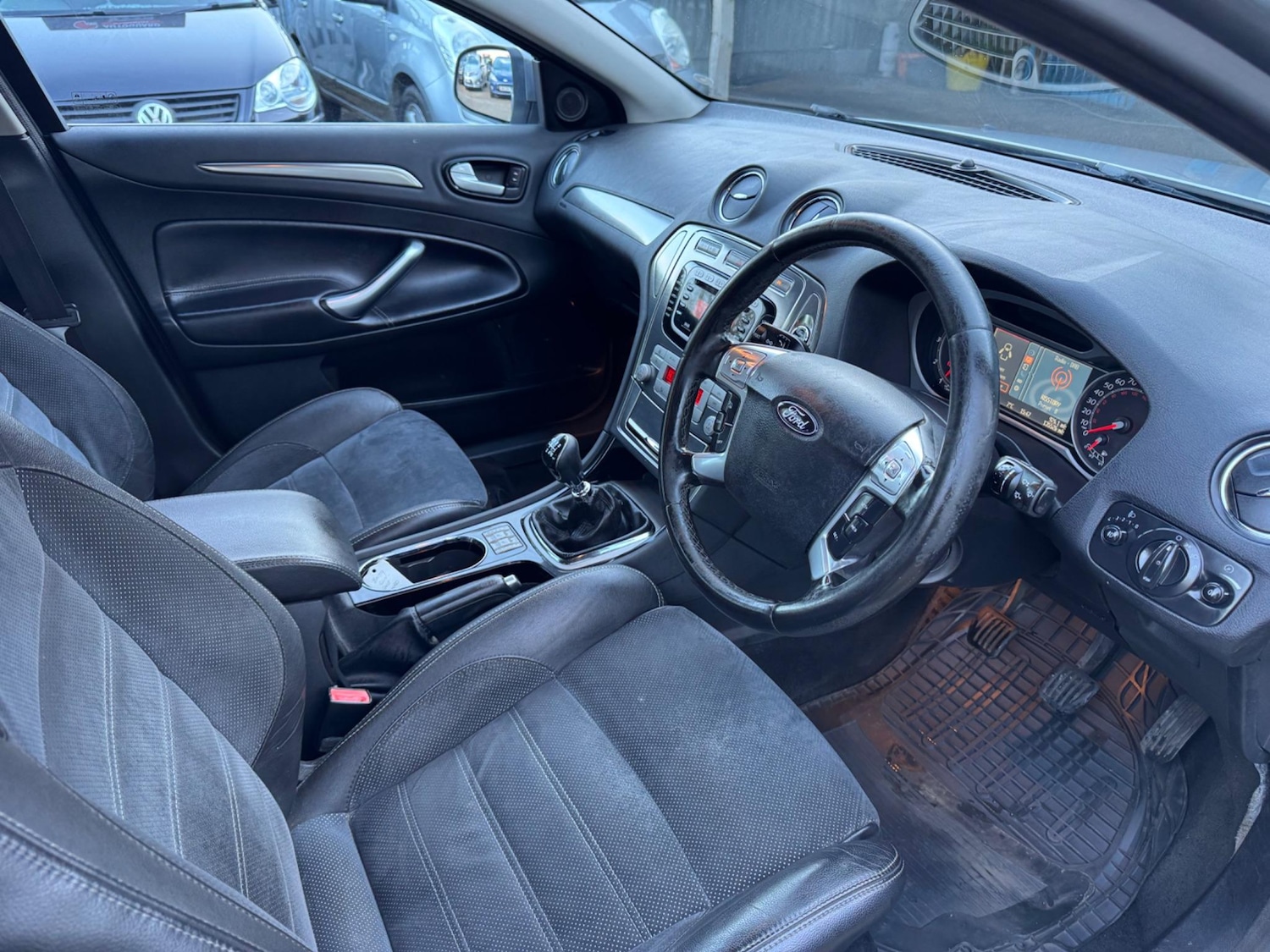 Used Ford Mondeo 2009 for sale - 76989503: Photo 17