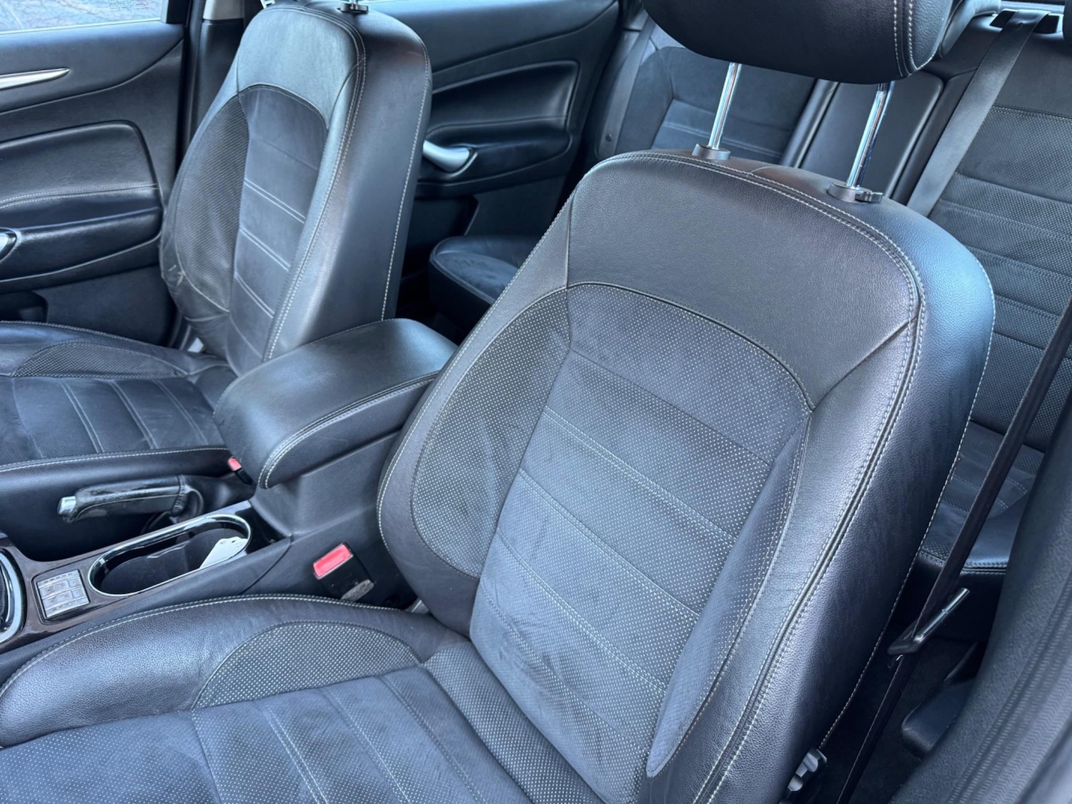 Used Ford Mondeo 2009 for sale - 76989503: Photo 22