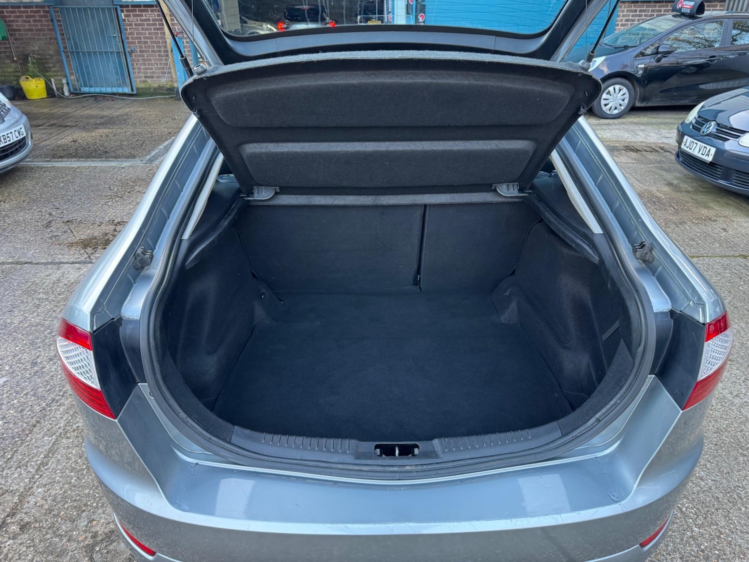 Used Ford Mondeo 2009 for sale - 76989503: Photo 32