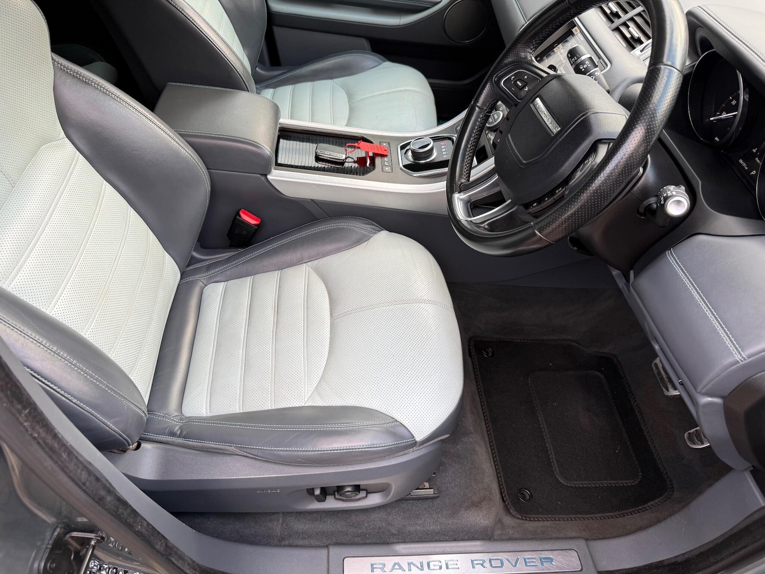 Used Land Rover Range Rover Evoque 2016 for sale - 76753143: Photo 14