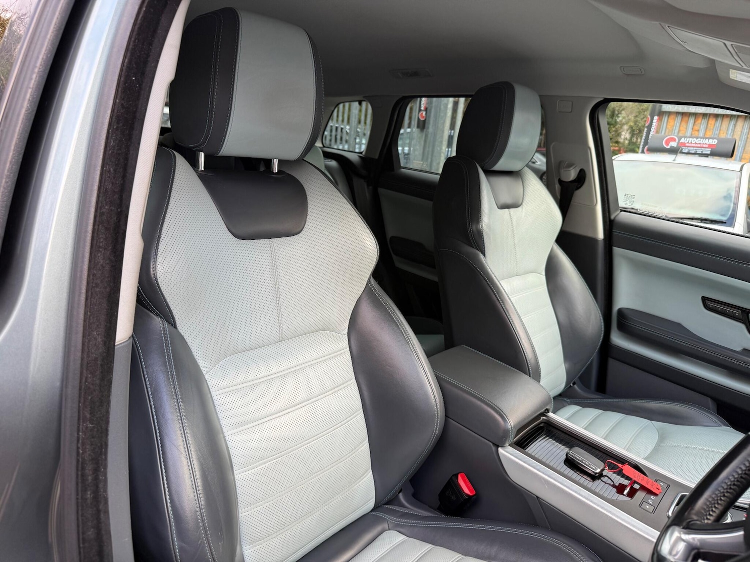 Used Land Rover Range Rover Evoque 2016 for sale - 76753143: Photo 15