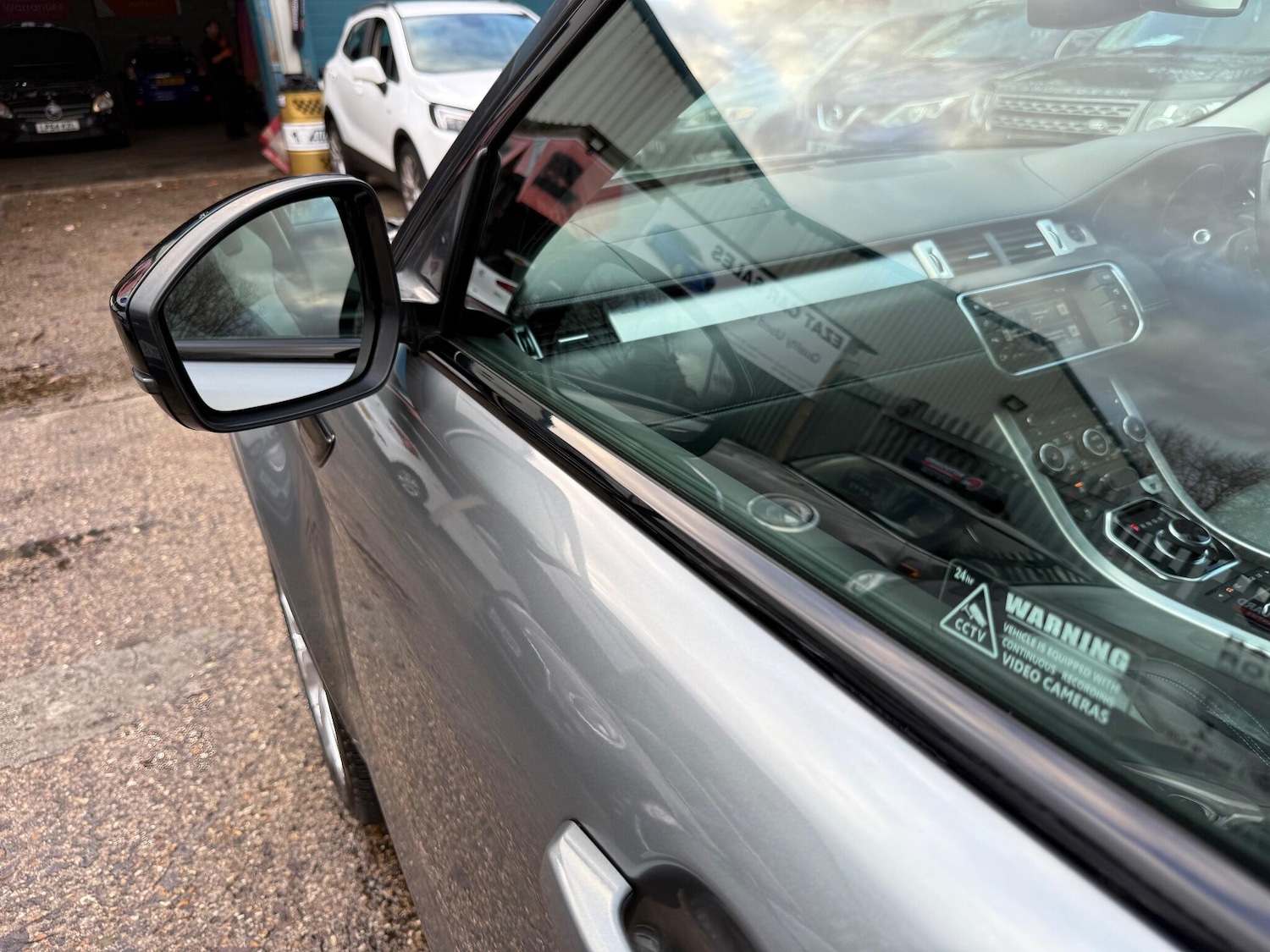 Used Land Rover Range Rover Evoque 2016 for sale - 76753143: Photo 45