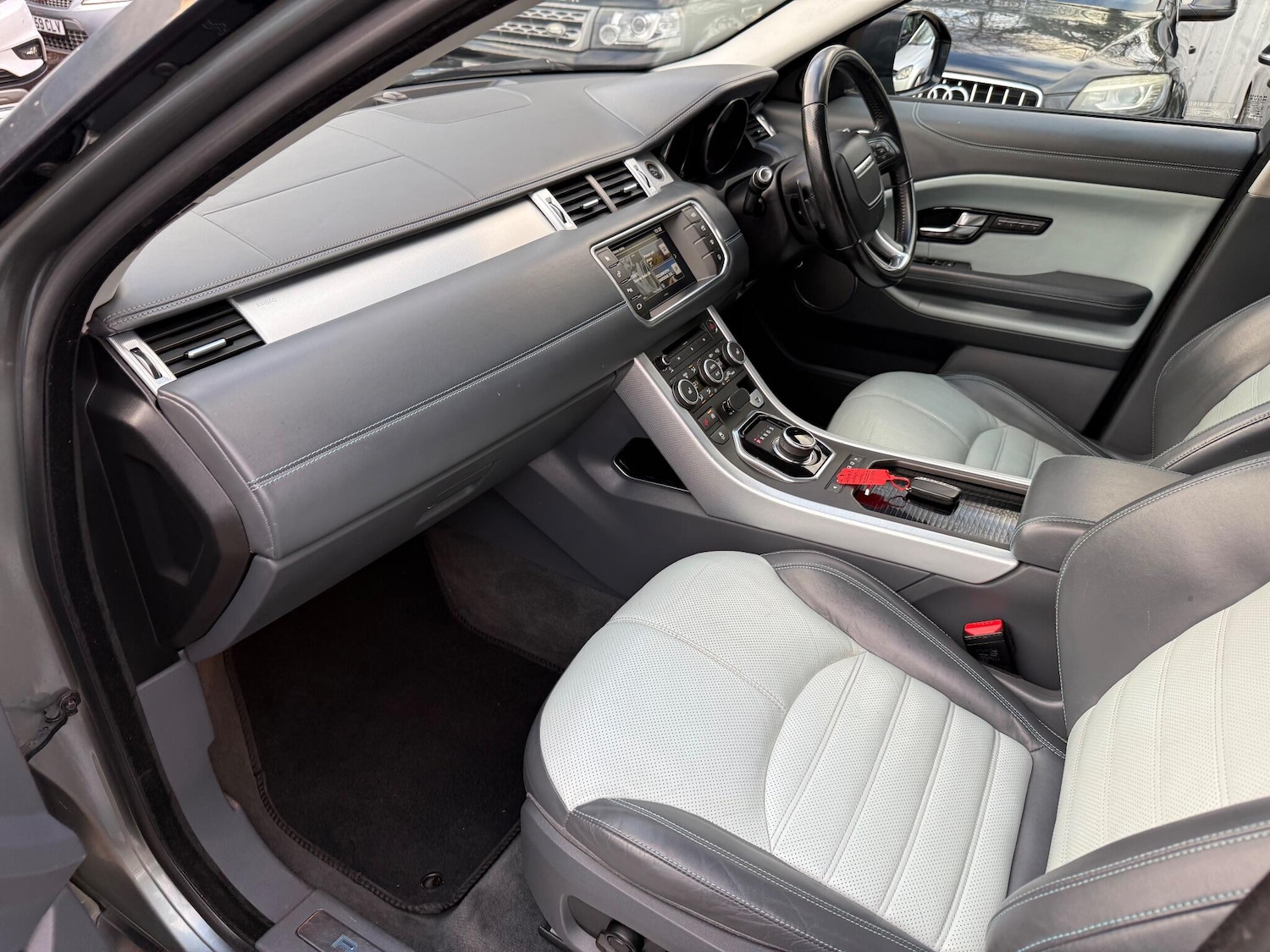 Used Land Rover Range Rover Evoque 2016 for sale - 76753143: Photo 50