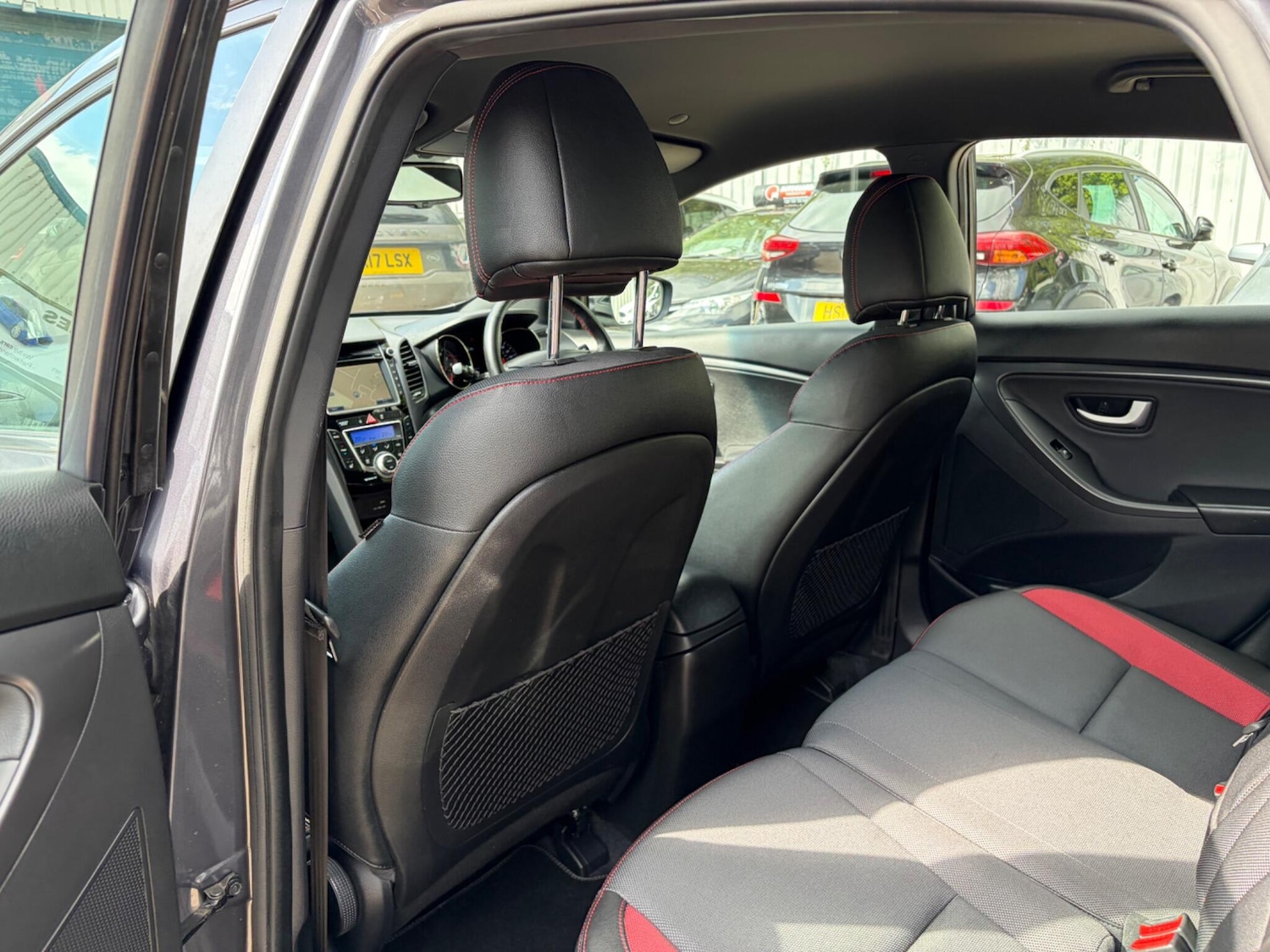 Used Hyundai i30 2016 for sale - 78204079: Photo 42