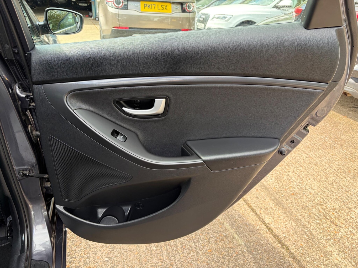 Used Hyundai i30 2016 for sale - 78204079: Photo 46