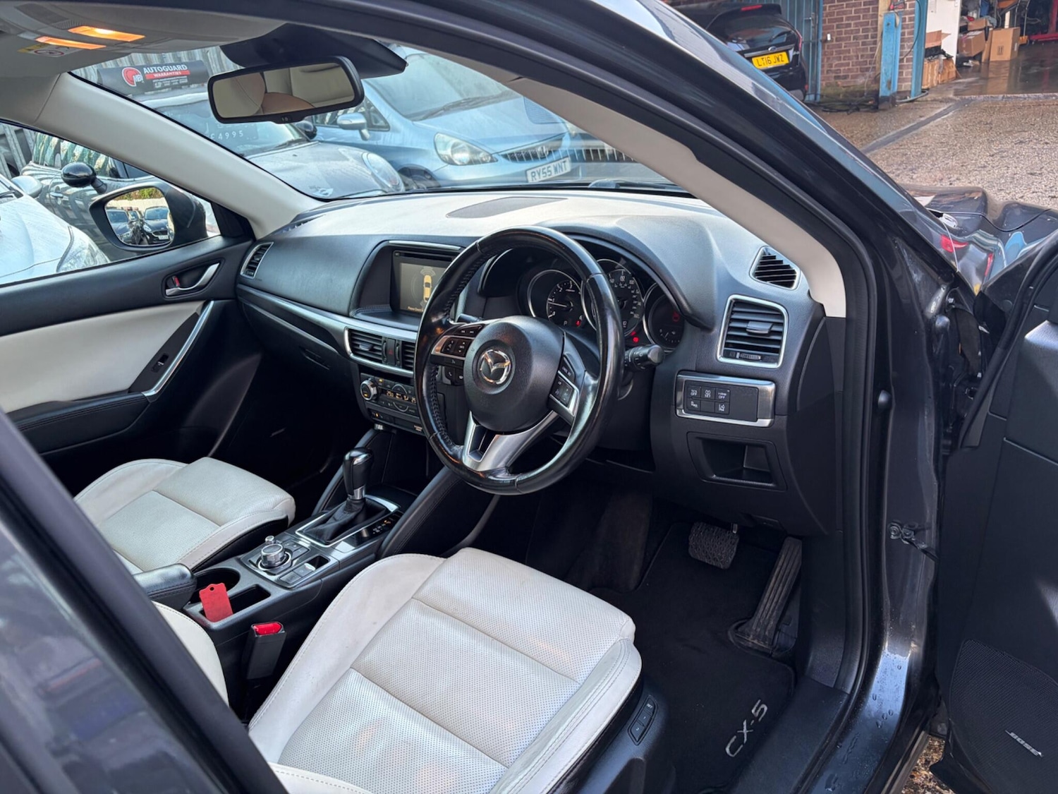 Used Mazda CX-5 2015 for sale - 77230105: Photo 33