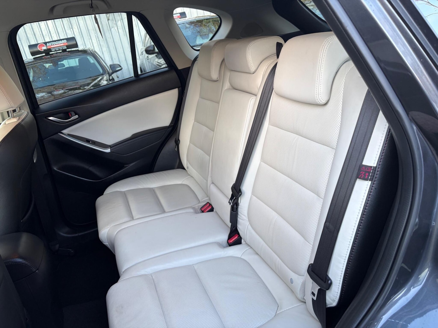 Used Mazda CX-5 2015 for sale - 77230105: Photo 44