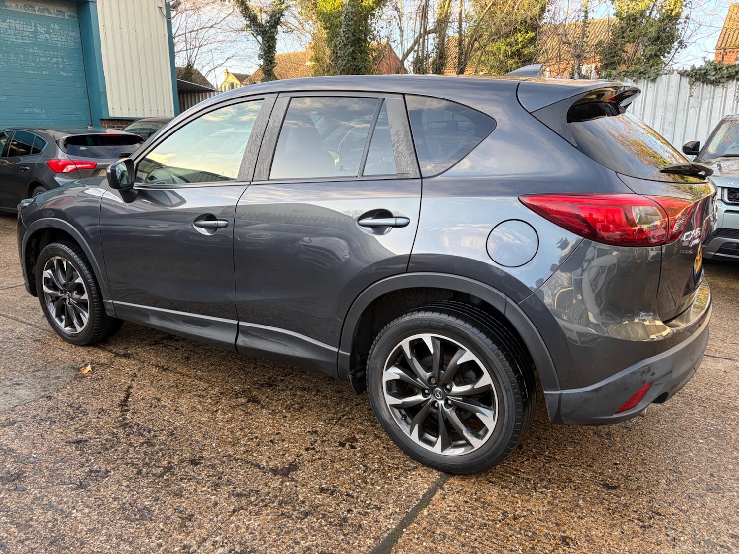 Used Mazda CX-5 2015 for sale - 77230105: Photo 6