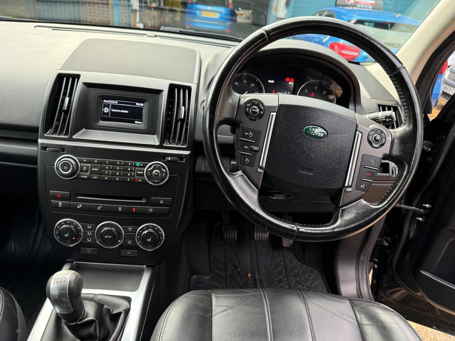 Used Land Rover Freelander 2 2013 for sale - 76349276: Photo 14