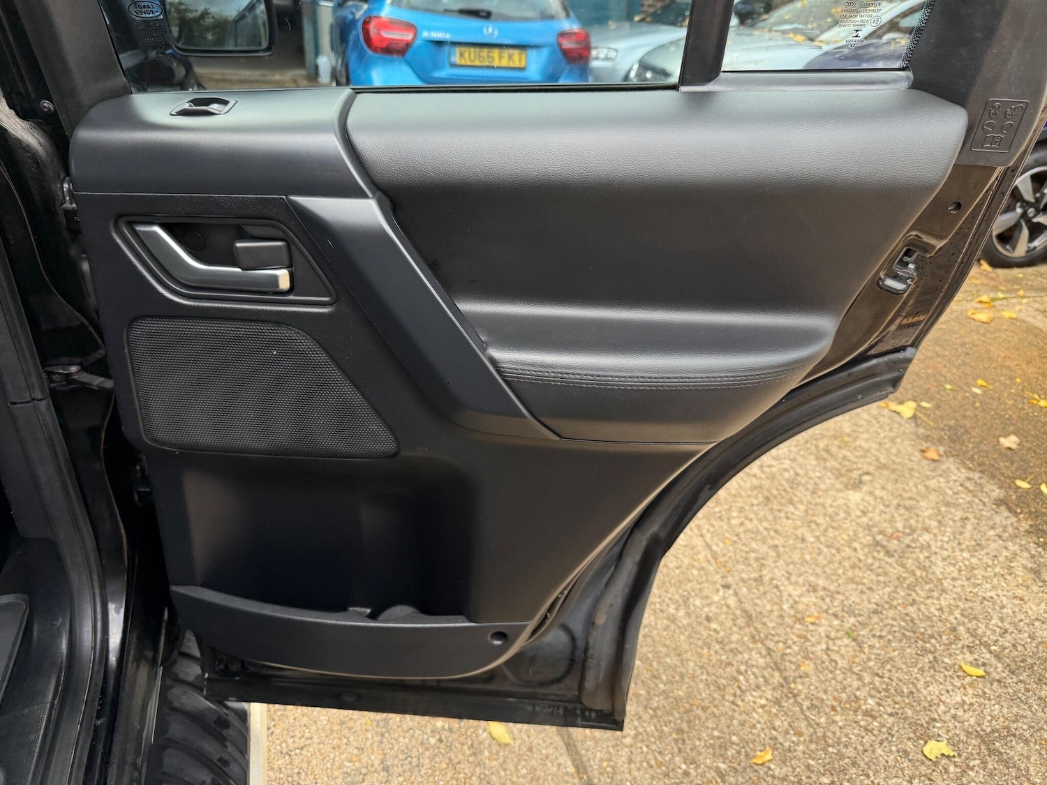 Used Land Rover Freelander 2 2013 for sale - 76349276: Photo 31