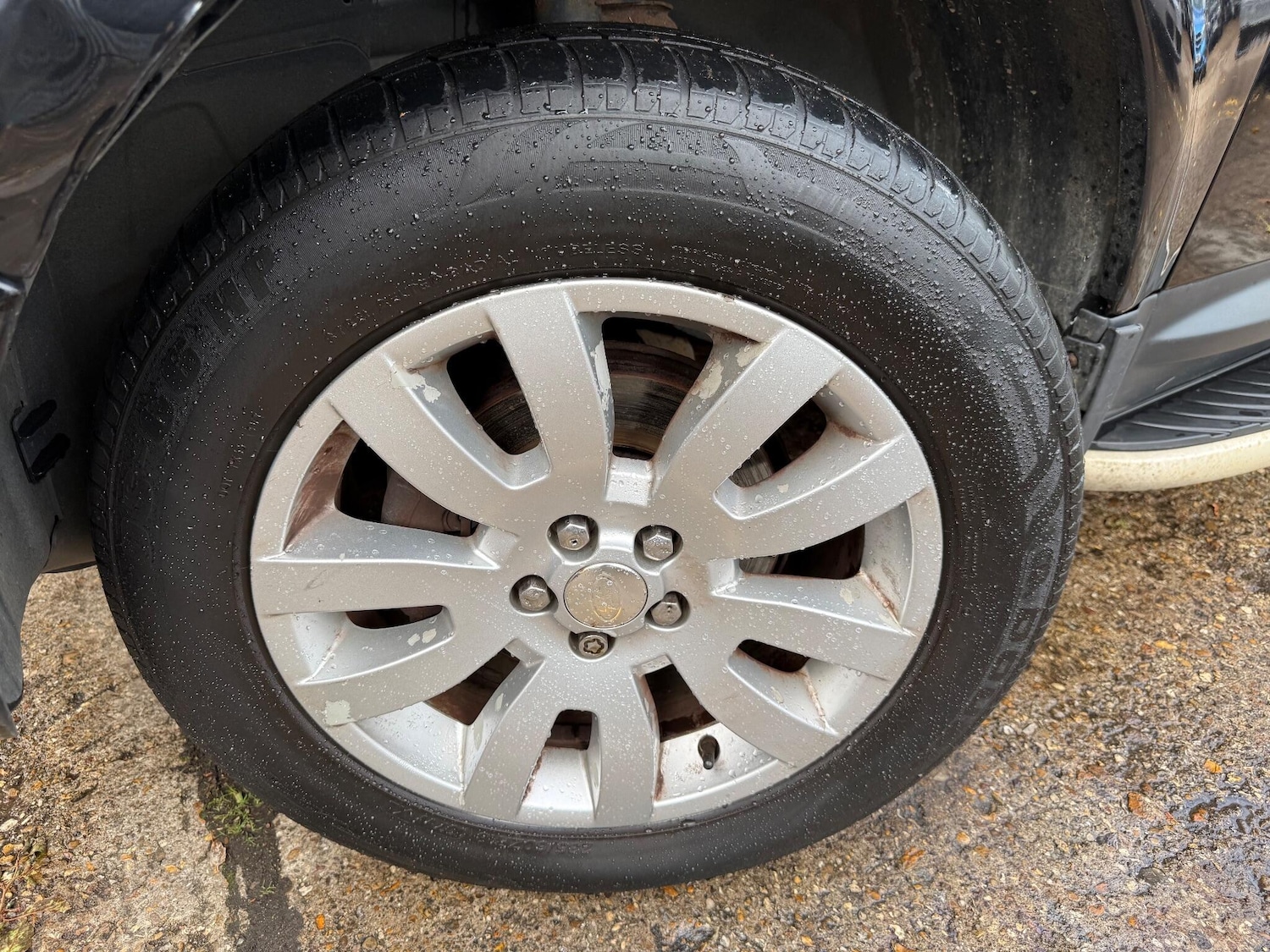 Used Land Rover Freelander 2 2013 for sale - 76349276: Photo 35