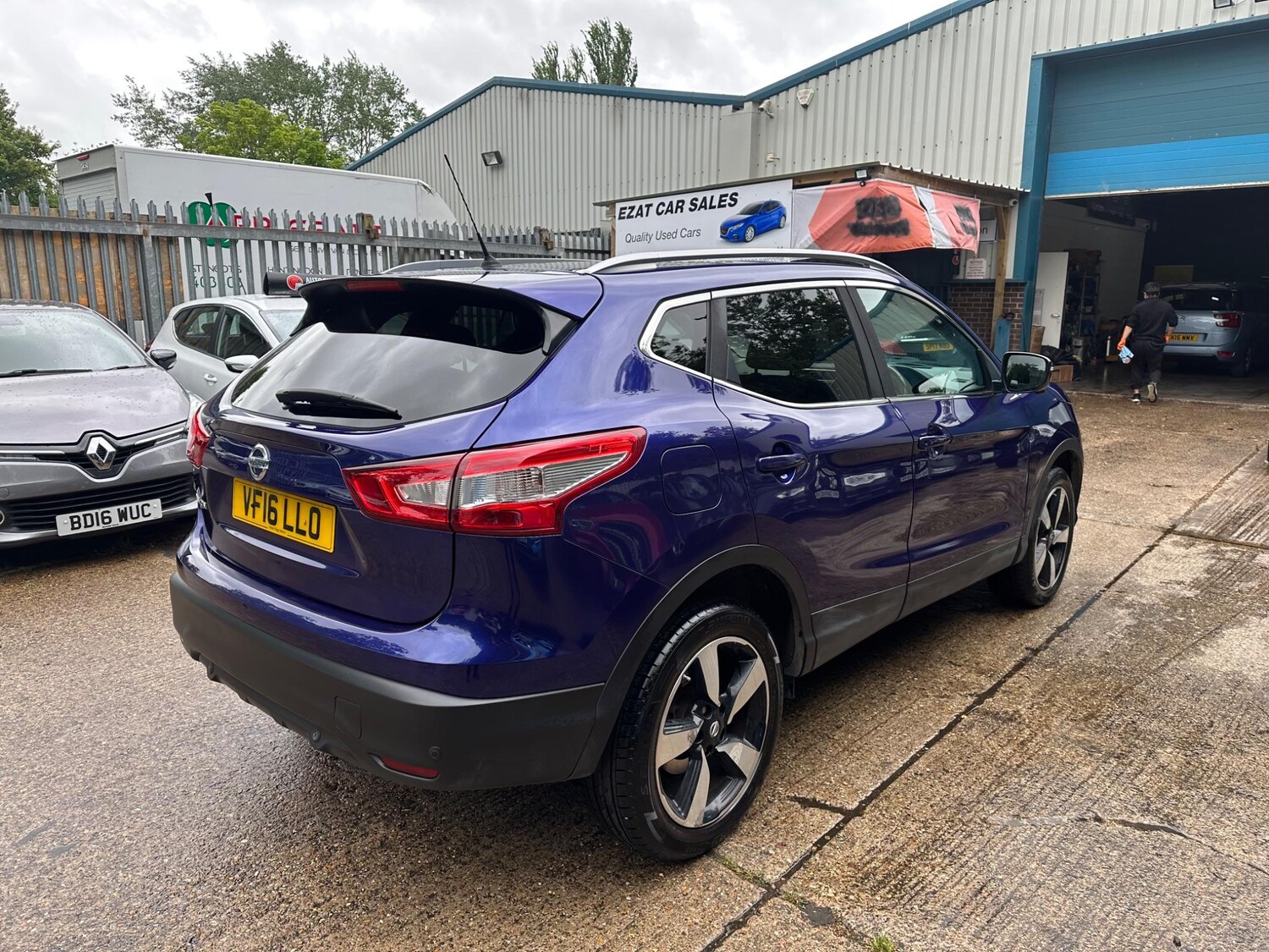 Vehicle 10