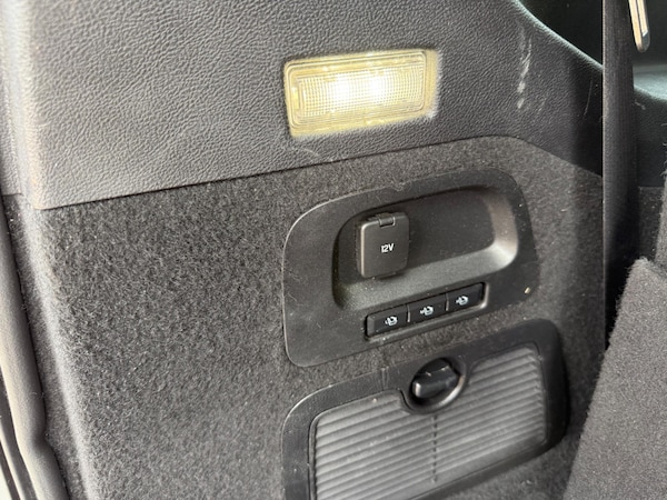 Used Ford Galaxy 2017 for sale - 75508331: Photo 60