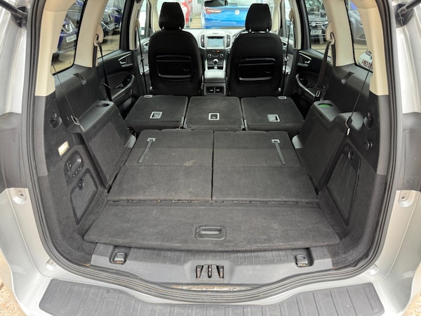 Used Ford Galaxy 2017 for sale - 75508331: Photo 62