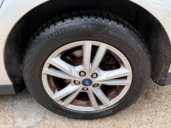 Used Ford Galaxy 2017 for sale - 75508331: Photo 68