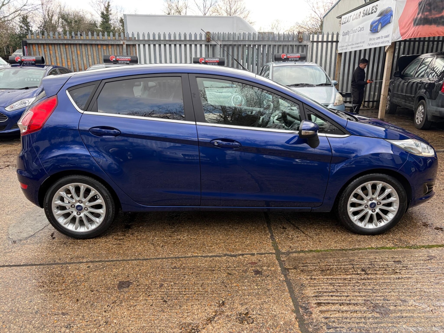 Used Ford Fiesta 2014 for sale - 77253931: Photo 10