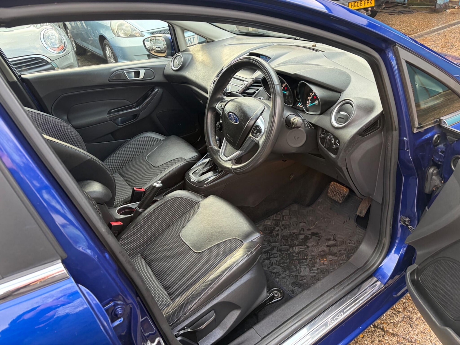 Used Ford Fiesta 2014 for sale - 77253931: Photo 31