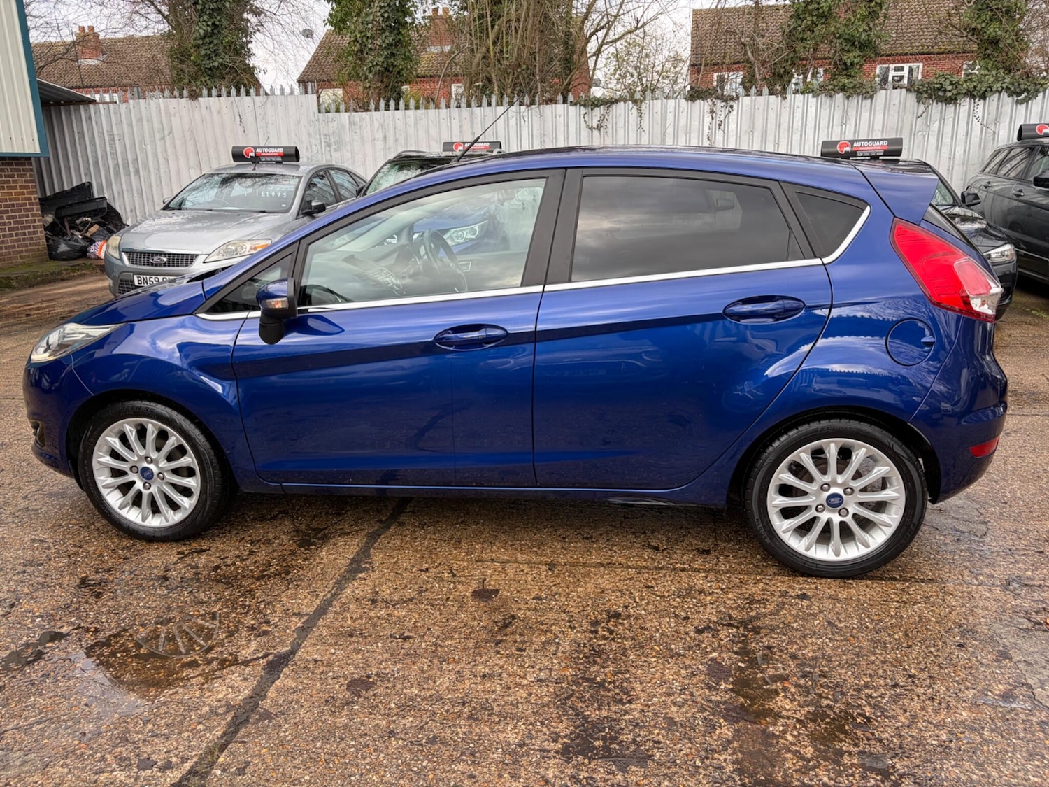 Used Ford Fiesta 2014 for sale - 77253931: Photo 5