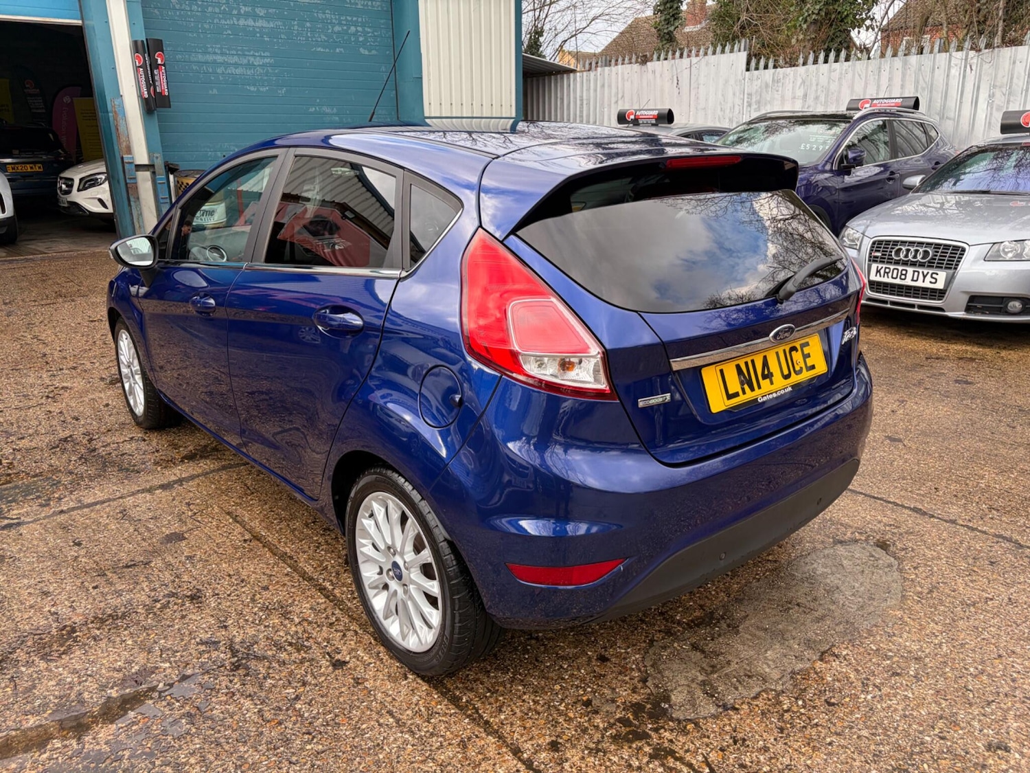 Used Ford Fiesta 2014 for sale - 77253931: Photo 7