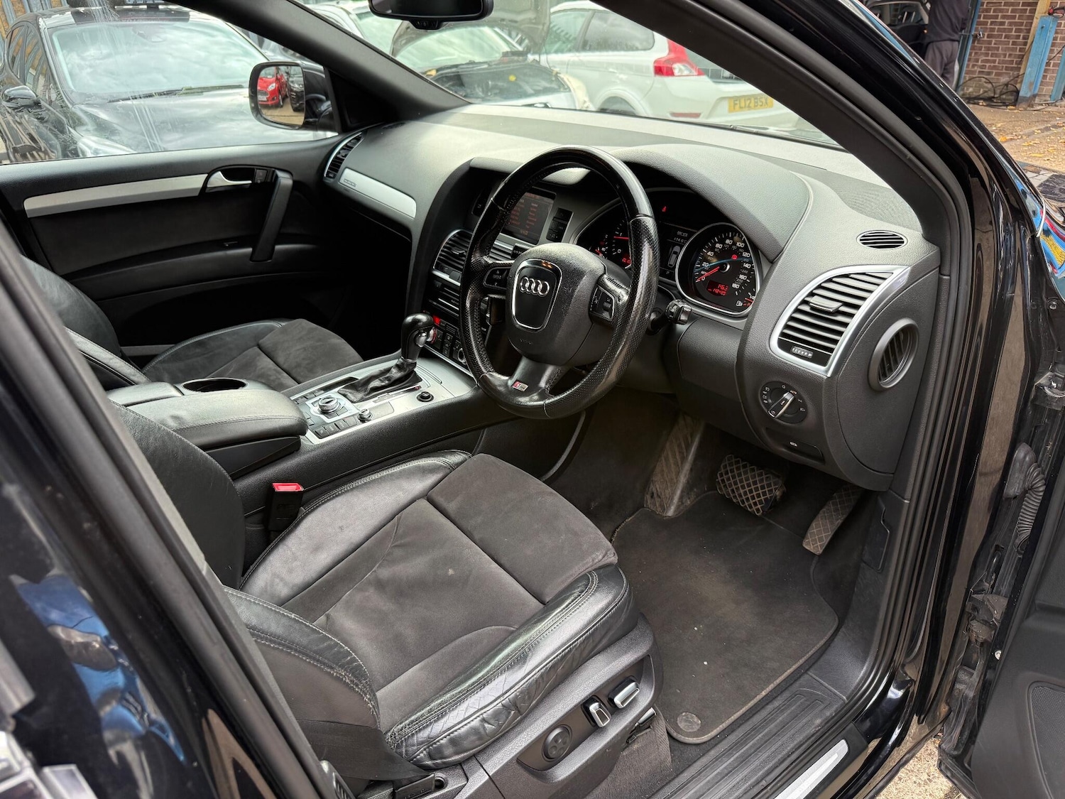 Used Audi Q7 2009 for sale - 76527978: Photo 16