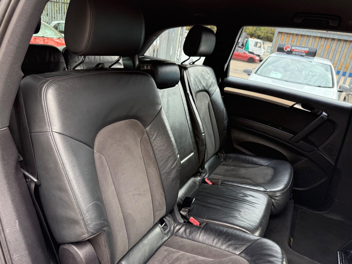 Used Audi Q7 2009 for sale - 76527978: Photo 28