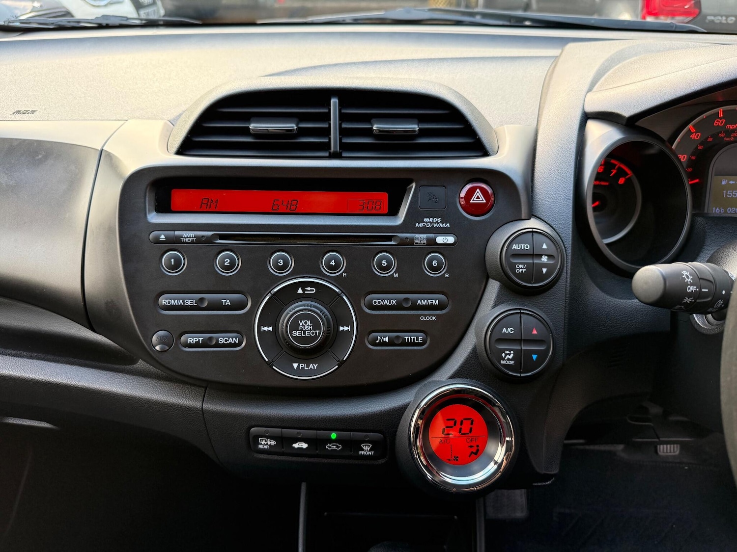 Used Honda Jazz 2013 for sale - 76584697: Photo 12