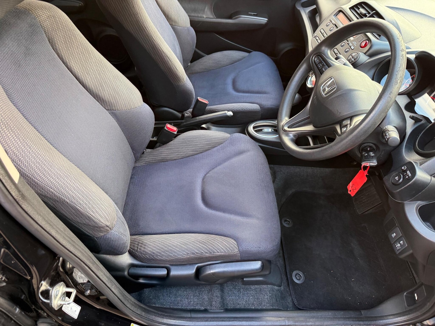 Used Honda Jazz 2013 for sale - 76584697: Photo 14