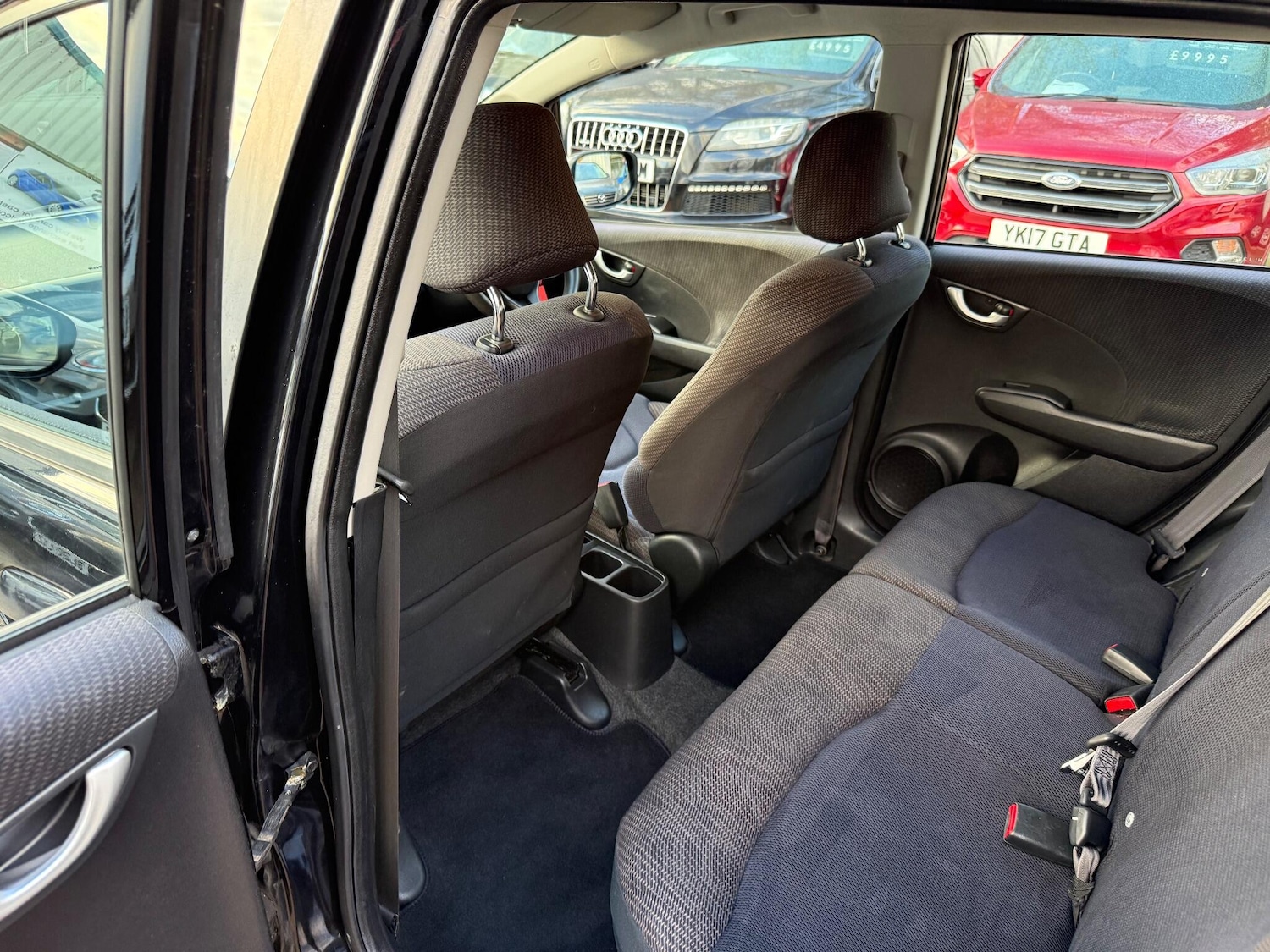 Used Honda Jazz 2013 for sale - 76584697: Photo 16