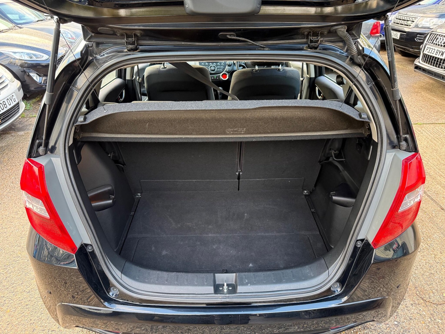 Used Honda Jazz 2013 for sale - 76584697: Photo 33