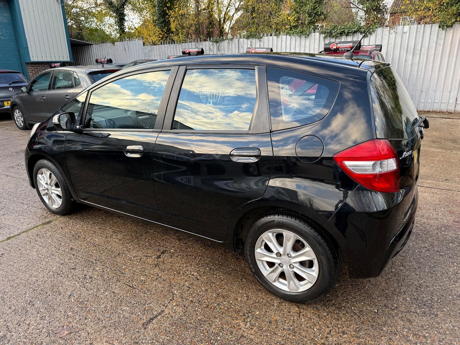 Used Honda Jazz 2013 for sale - 76584697: Photo 4