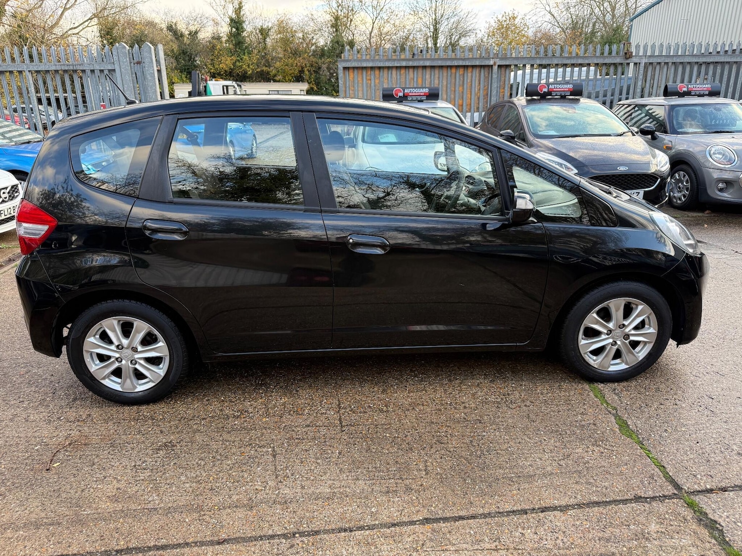 Used Honda Jazz 2013 for sale - 76584697: Photo 9