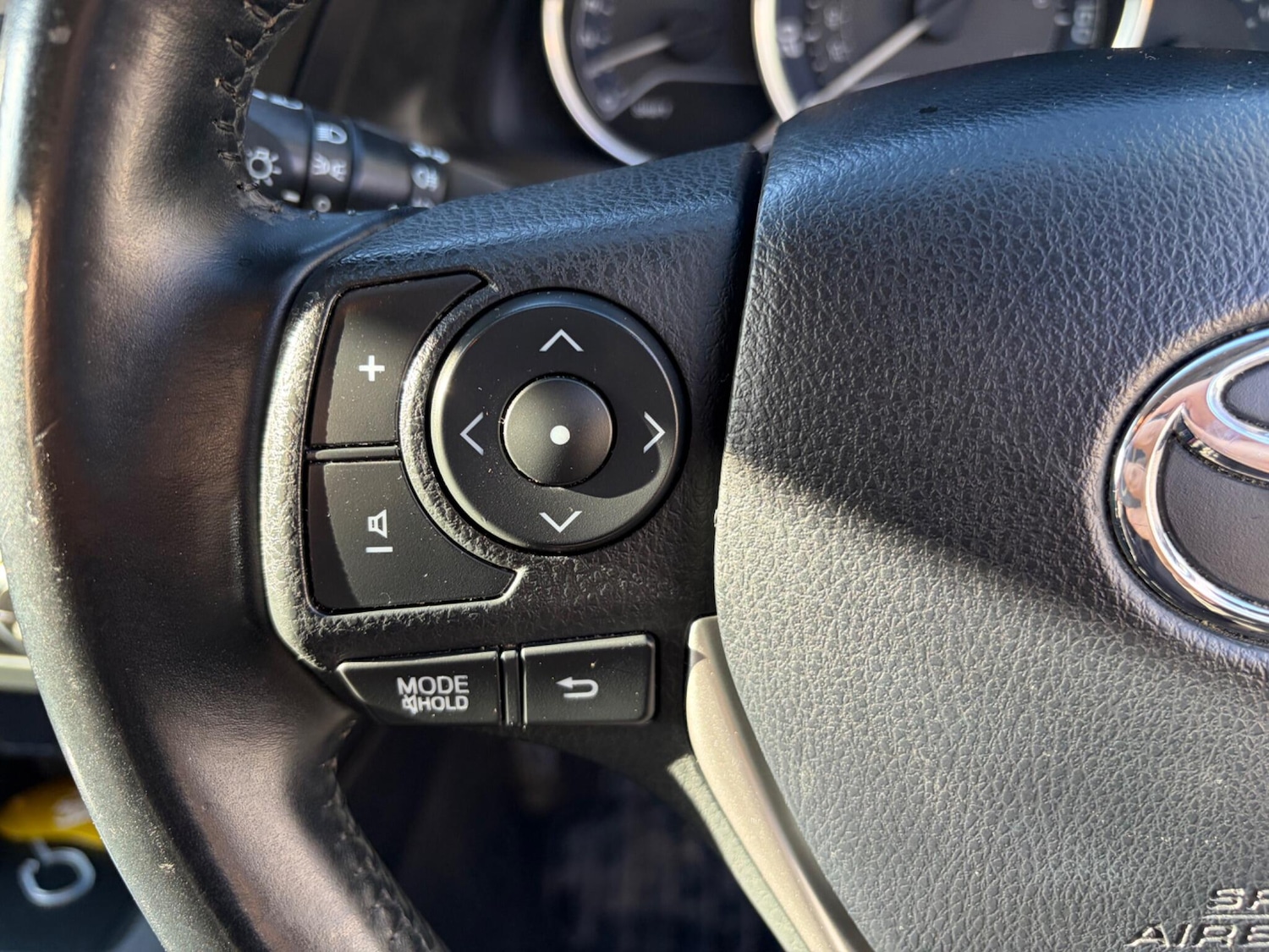 Used Toyota Auris 2013 for sale - 77559746: Photo 17