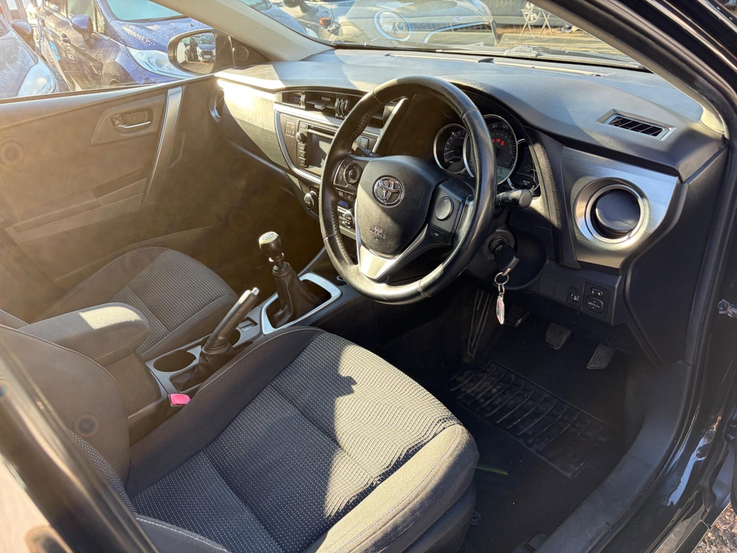 Used Toyota Auris 2013 for sale - 77559746: Photo 28