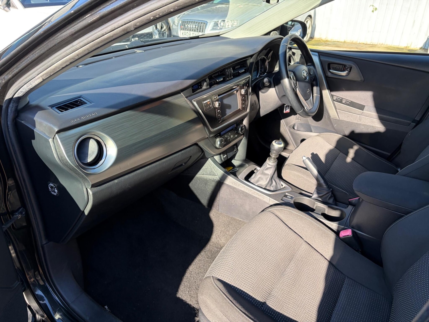 Used Toyota Auris 2013 for sale - 77559746: Photo 32