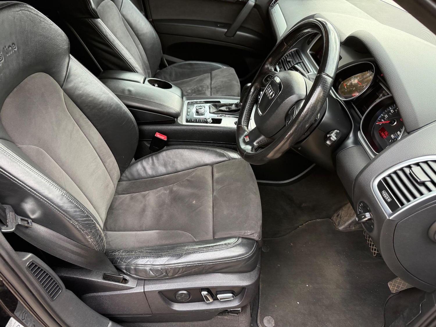 Used Audi Q7 2009 for sale - 76993944: Photo 17