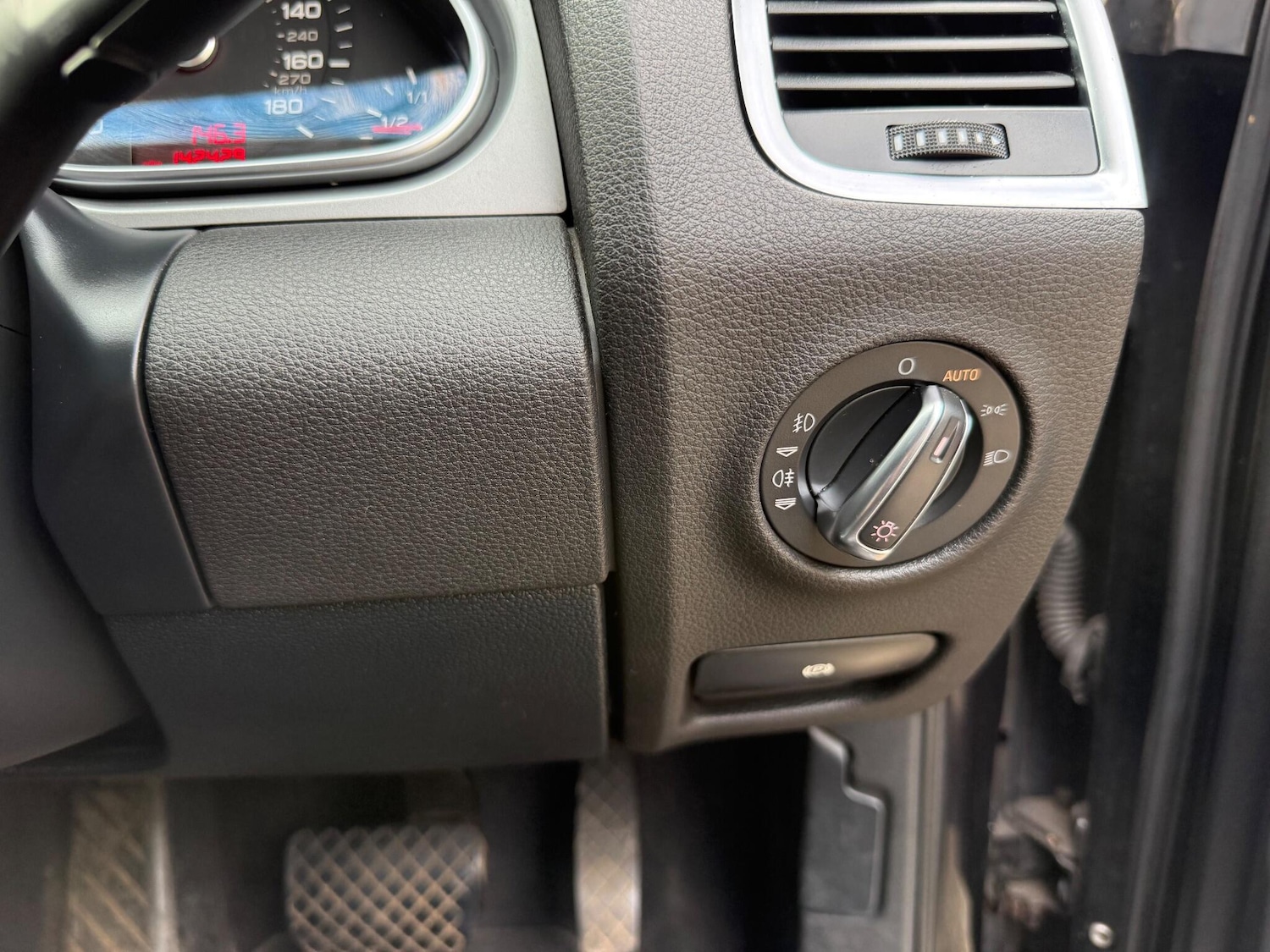 Used Audi Q7 2009 for sale - 76993944: Photo 34