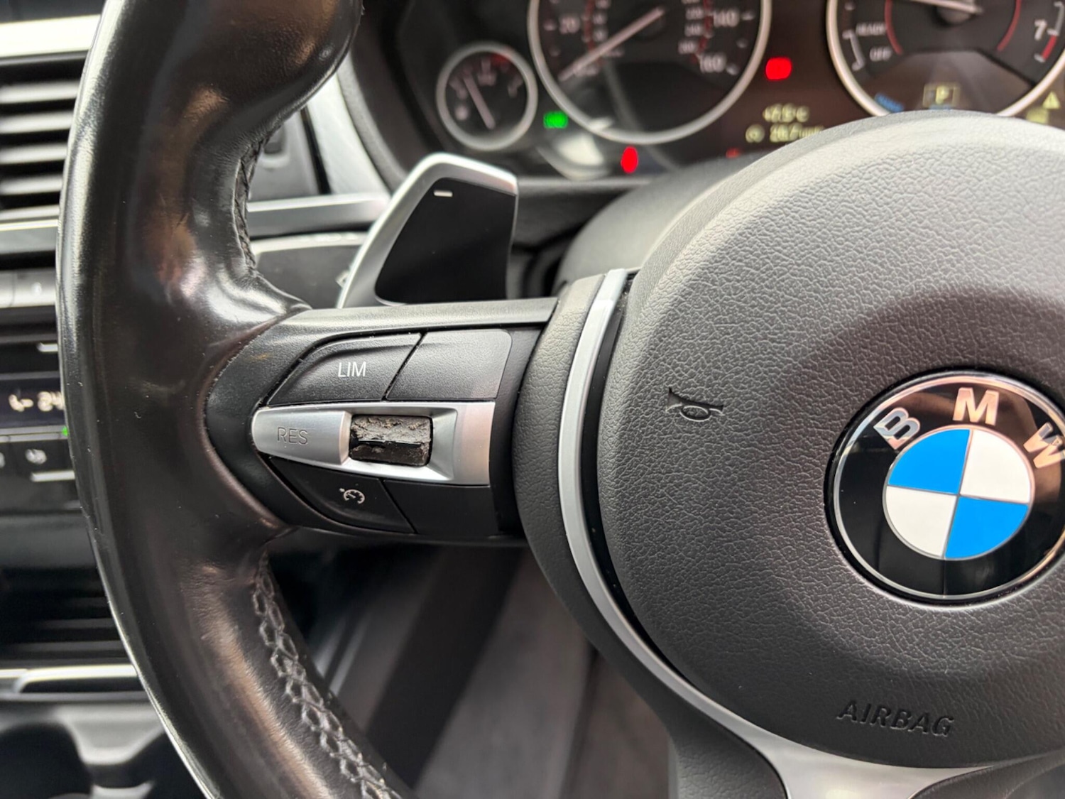 Used BMW 3 Series 2018 for sale - 77305979: Photo 28