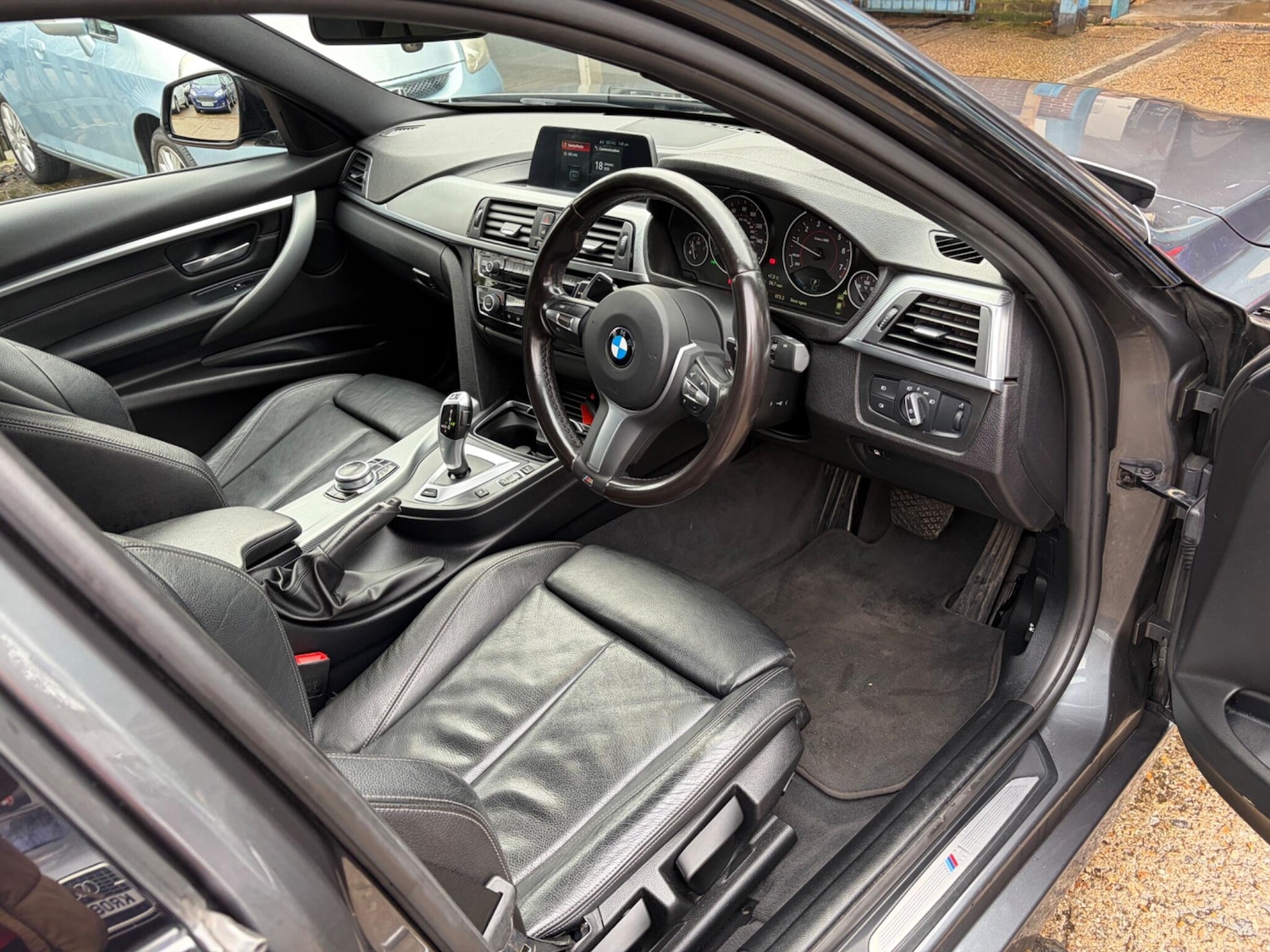 Used BMW 3 Series 2018 for sale - 77305979: Photo 37